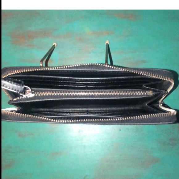 Burberry Wallet - Picture 7 of 7